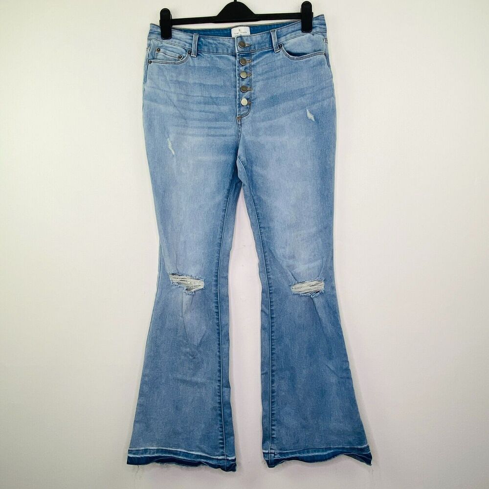 True Craft Women 10 Blue Jeans High-Rise Flare Light Wash Distress Button Fly G